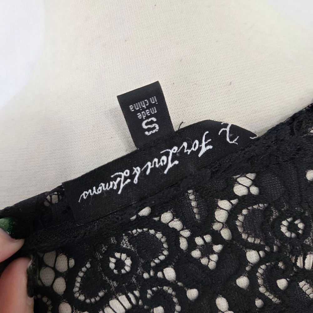 For Love & Lemons Vika black lace top bell sleeve sheer scalloped women's small - Picture 7 of 7